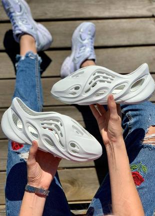 Тапки тапочки adidas yeezy foam runner 'ararat' шльопанці