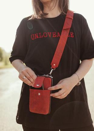 Кожаная сумка для телефона, кроссбоди из натуральной кожи красная3 фото