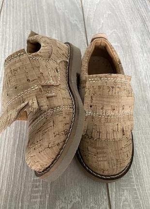 Туфлі на малюка