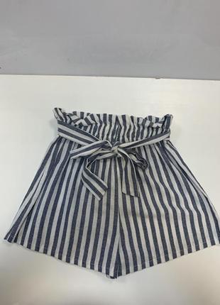 Жіночі шорти в смужку з бавовни виробництво італія