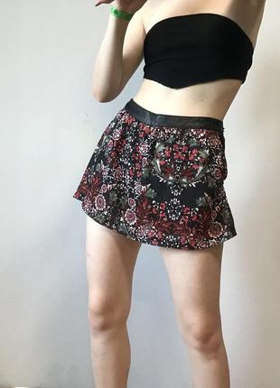 Юбка шорты в цветочный принт летняя мини1 фото