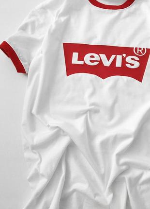 Футболка c логотипом levis3 фото