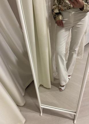 Брюки кльош білі штани білі7 фото