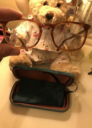 Оправа від гуччі.нова.
