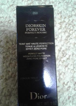 Christian dior forever perfect mousse матовое невесомое тональное средство2 фото