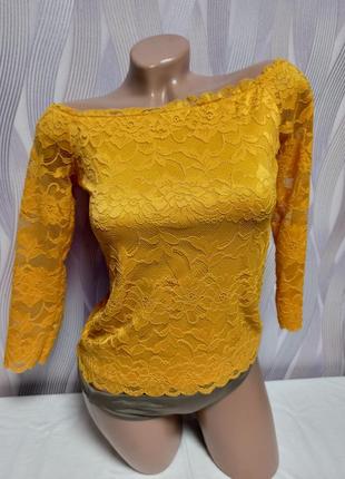 Гипюровая ярко-желтая блуза на плечи, подкладка р. xs, от amisu