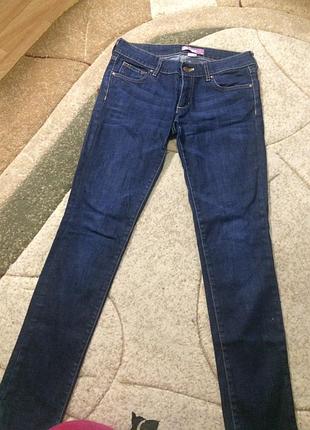 Джинси жіночі
