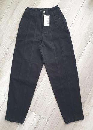 Шикарные, трендовые джинсы слоучи  na-kd7 фото
