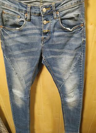 Джинсы. 2