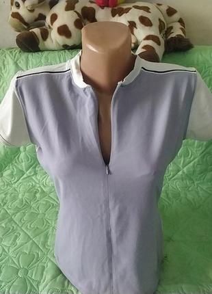 Стильная футболка