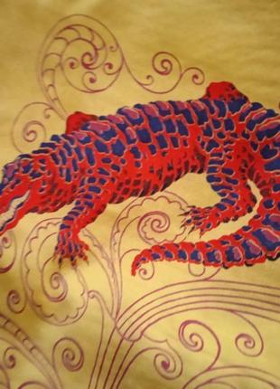 Интересный шелковый платочек актуального цвета4 фото