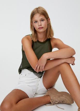 Майка зеленая сетка необработанный шов pull & bear6 фото