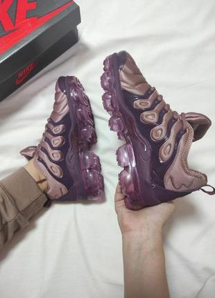 Женские кроссовки nike air vapormax plus tn2 фото