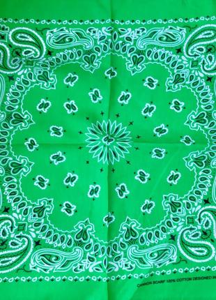 Зелена салатова бандана з візерунком пейслі хустку пов'язка2 фото