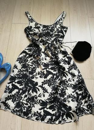 Літня сукня плаття з віскози у квітковий принт marks & spencer, р. 141 фото