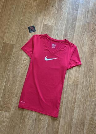 Футболка nike dri-fit