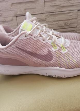 Кроссовки nike