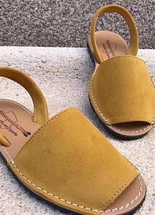 Шикарні замшеві босоніжки іспанія