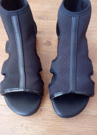 Босоножки graceland 2