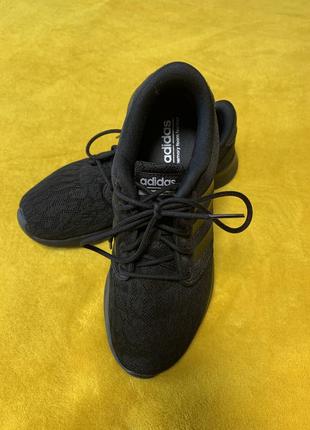 Кросівки жіночі adidas