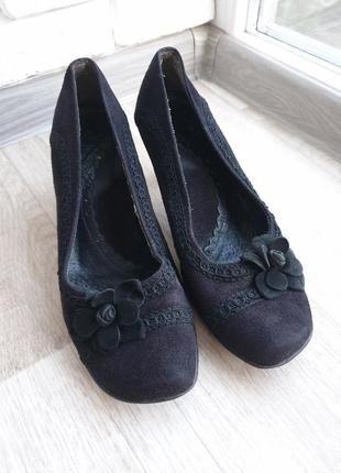 Туфли ретро замша