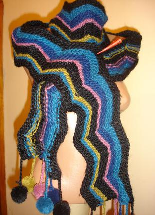 Длинный шарф с бубонами "clockhouse"