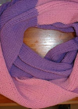 Вязаный шарф- хомут двух цветов