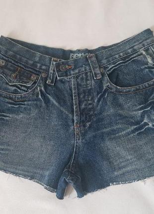 Качественные шорты из отличной джинсовой ткани.