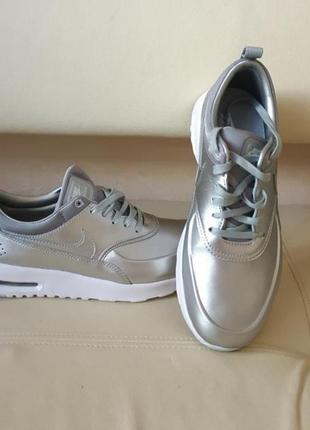 Кроссовки nike