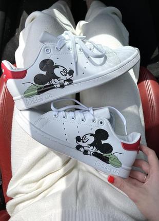 Adidas stan smith mickey mouse шикарные женские кеды адидас микки маус