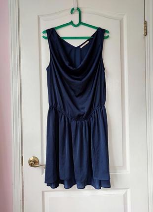 Нарядное платье