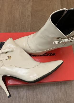 Модные ботиночки кожаные. италия