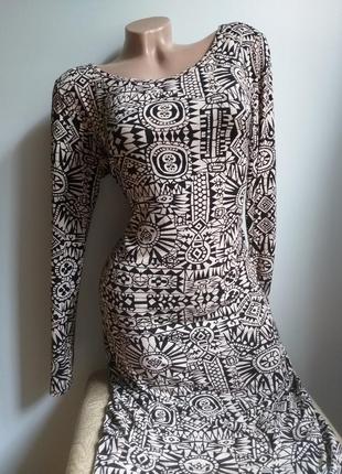 Сукня з орнаментом в египетском стиле. трикотажне плаття в обтяжку. сукня максі, міді.3 фото
