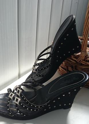 Відкриті танкетки, натуральна замша + хутро теляти з декором (по устілці 26 см)