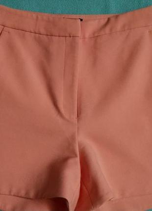 Гарні шорти з декоративними гудзиками river island