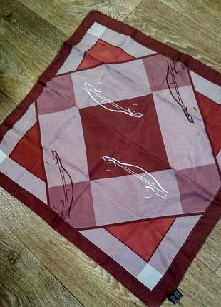 Небольшой винтажный шелковый платок bmw