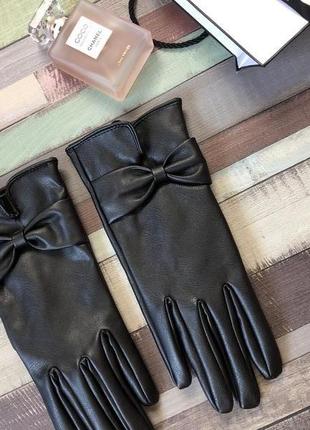 Красиві чорні рукавички з еко шкіри