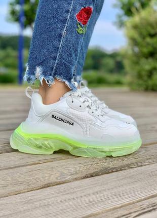 В стиле balenciaga triple s кроссовки баленсиага кросівки жіночі баленсіага2 фото