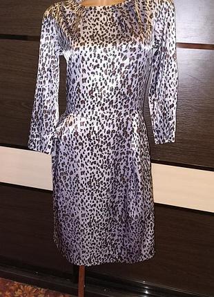 Атласное платье футляр