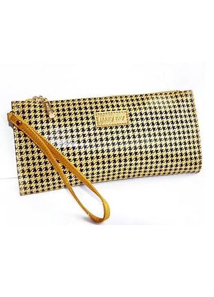 Золотистый клатч mary kay