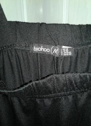 Базовый стильный черный сарафан boohoo миди р148 фото