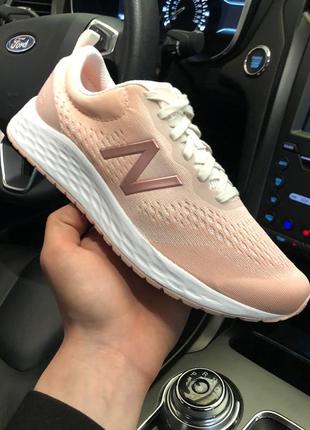 Кросівки жіночі new balance fresh foam1 фото