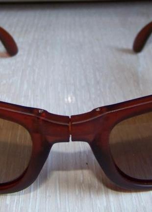 Розпродаж сонцезахисні коричневі складні окуляри-вайфареры з коричневою димчастою лінзою3 фото