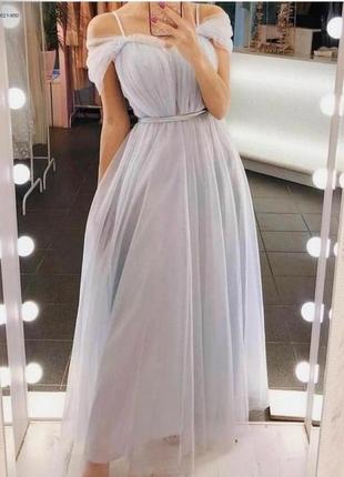 Прекрасне ніжне плаття