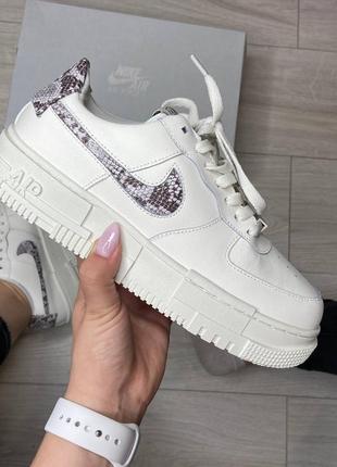 Кроссовки на лето женские nike pixel snakeskin