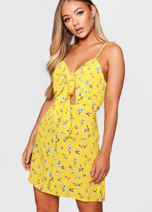 Легкий віскозний сарафан, що зав'язується на грудях