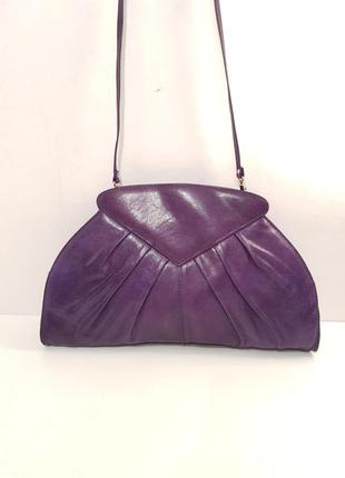 Дивовижна вінтажна сумочка crossbody розкішного чорнильного кольору