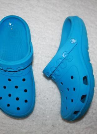 Крокси фірми crocs по устілці 22-22,5 см. розмір j3 (це наш 34-35 розмір)