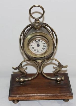 Винтажные часы (бронза, испания)1 фото