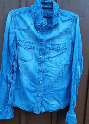 Рубашка джинсова